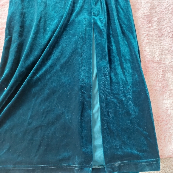 Vintage Robbie Bee Velvet Maxi Dress Size 6 - Picture 8 of 9
